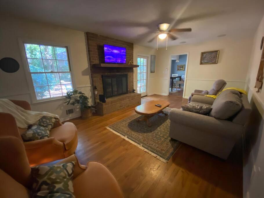 Whole House In Athens, Private, Fenced, Convenient, Close To Downtown 외부 사진